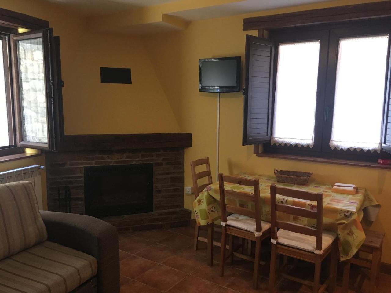 Bed and Breakfast Tia Maria Cerredo Exterior foto